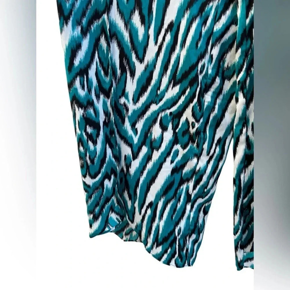 AVA & AIDEN Self-Tie Pants Size Small Teal Zebra Ikat Slit Hem Flare Leg New - Picture 5 of 7